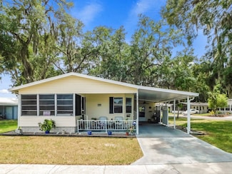 41083 Bream Cir, Zephyrhills, FL 33540