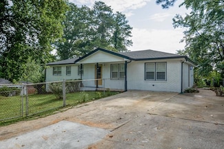 7144 Carolyn Cir, Lithia Springs, GA 30122