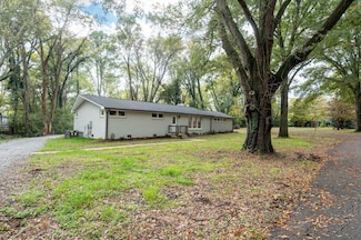 113 Pine Circle Dr, Franklin, TN 37069