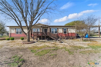 5060 S Santa Clara Rd, Seguin, TX 78155