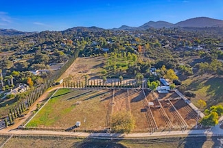 17959 Bluegrass Rd, Ramona, CA 92065