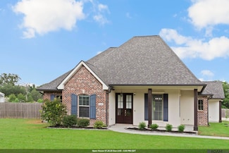 14188 Della Marchand Rd, Gonzales, LA 70737