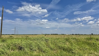 2 N Hobart Rd, Enid, OK 73703