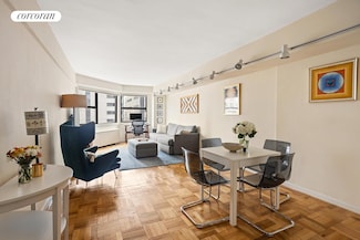 345 E 69th St Unit 16E, New York, NY 10021