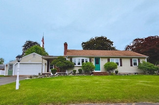 99 Cherry St, Feeding Hills, MA 01030