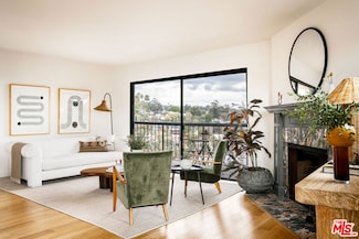 3375 Descanso Dr Unit 7, Los Angeles, CA 90026