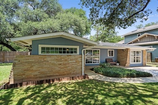 4604 Rue St, Austin, TX 78731