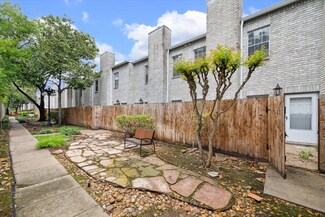 17607 Red Oak Dr Unit 7607, Houston, TX 77090