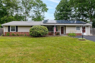 48 Annette Rd, Brockton, MA 02302