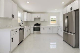 2840 NW 171st St, Miami Gardens, FL 33056