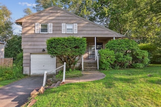 25 Hilldale Rd, West Hartford, CT 06117