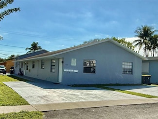 255 SW 12th St Unit 2, Dania, FL 33004