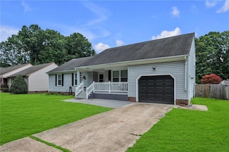 2416 Broadnax Cir, Chesapeake, VA 23323