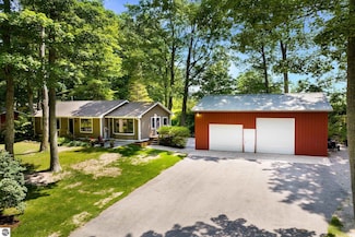 12310 E Lovers Ln, Suttons Bay, MI 49682