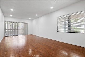 941 W Carson St Unit 210, Torrance, CA 90502