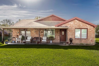 2655 N 9th St, Beaumont, TX 77703