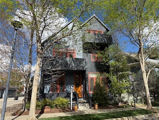 920 Neon Forest Cir, Longmont, CO 80504