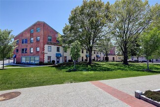 555 S Water St Unit 302, Providence, RI 02903