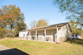 503 S Viola St, Bloomfield, MO 63825