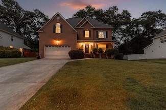 1509 Courtland Dr, Hixson, TN 37343