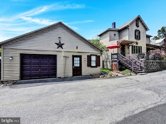 468 W Columbia St, Schuylkill Haven, PA 17972
