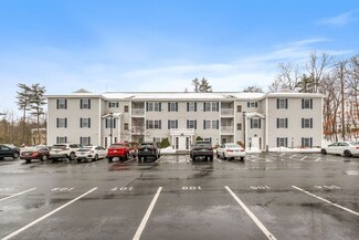 4 Crestview Cir Unit 98, Londonderry, NH 03053