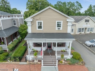 271 Quakertown Rd, Pittstown, NJ 08867