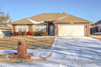 10217 E 114th Place S, Bixby, OK 74008