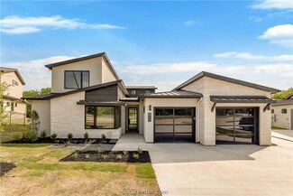 3625 River Birch Cir, Bryan, TX 77807