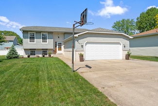 430 N Wright St, Griffith, IN 46319