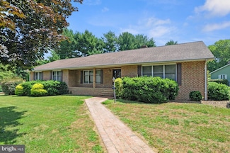 525 Cindy Ln, Smyrna, DE 19977