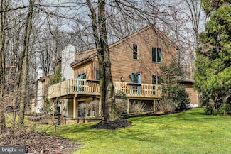 591 Friendship Dr, Honey Brook, PA 19344