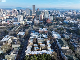 1535 SW Clay St Unit 301, Portland, OR 97201