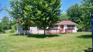219 E 6th St, Matthews, IN 46957