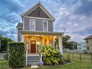 1312 Parrett St, Evansville, IN 47713