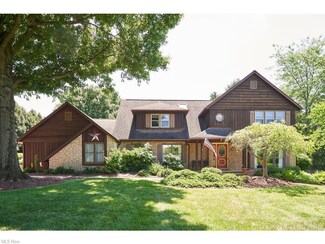 1432 Midland Ave, Barberton, OH 44203