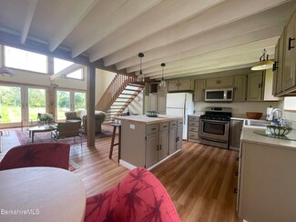 259 Salisbury Rd, Sheffield, MA 01257