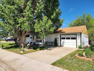 1001 Country Club Rd, Casper, WY 82609