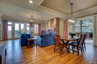 207 Turning Leaf Ln Unit C, Highlands, NC 28741