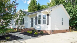 384 Meadow Lark Ln, Thomasville, NC 27360