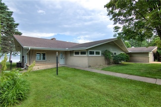 8303 163rd St, Chippewa Falls, WI 54729