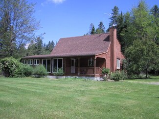 4440 Hinman Settler Rd, Newport, VT 05855