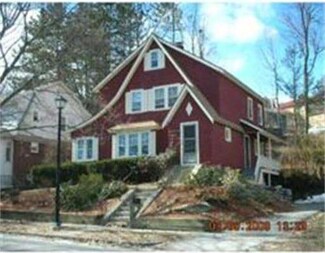 49 Coolidge Rd, Worcester, MA 01602