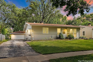 259 Saint Marys Pkwy, Buffalo Grove, IL 60089