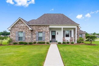 31921 Redrick Dr, Walker, LA 70785
