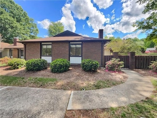 3303 Darden Rd Unit C, Greensboro, NC 27407