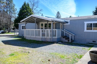 11 Granite Peak Cir, Weaverville, CA 96093