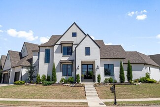 10821 S Fir St, Jenks, OK 74037
