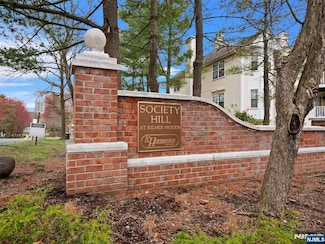 940 Juniper Way, Mahwah, NJ 07430