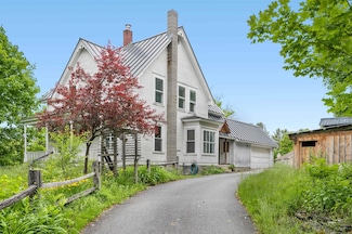 37 Sterling Hill Rd, Barre, VT 05641